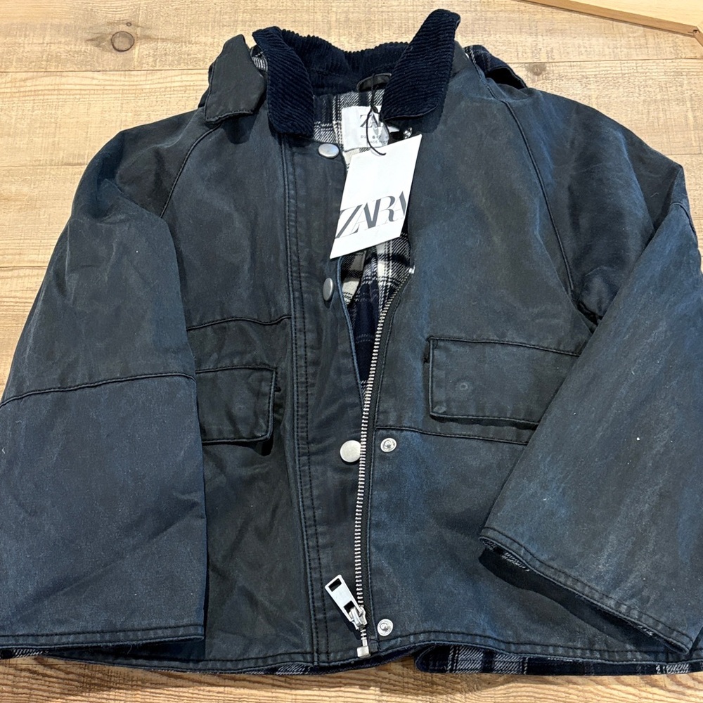 Zara Kids Navy Raincoat waxed cotton size 6-7